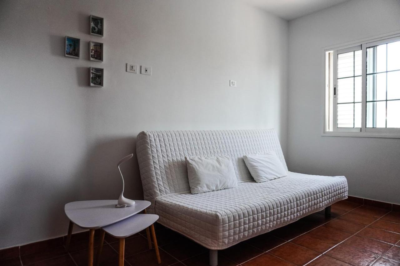 Cozy Apartment In La Laguna Las Lagunas Exterior photo